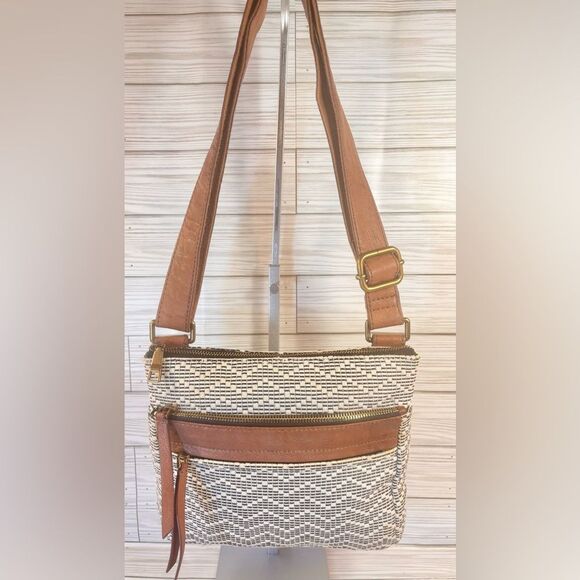 067- Fossil Corey Leather n Fabric Crossbody w/ Neutral Colors - Picture 1 of 12